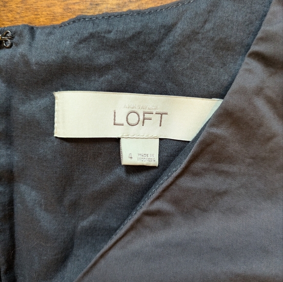 Ann Taylor Loft Grey Banded Pleated Waist Dress - Picture 2 of 4